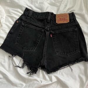 Levi’s 550 Denim Shorts 💫👖